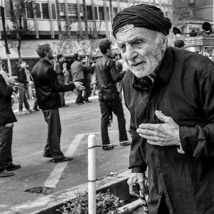 دانلود مداحی جدید مهدی عبدلی به نام نوحه بوی سیب /بوی سیبو حرم حبیبو حسین غریبو حرم حبیب و کرب