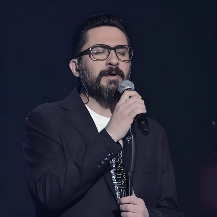 دانلود موزیک ویدئو شهر خالی اجرای زنده از روزبه بمانی